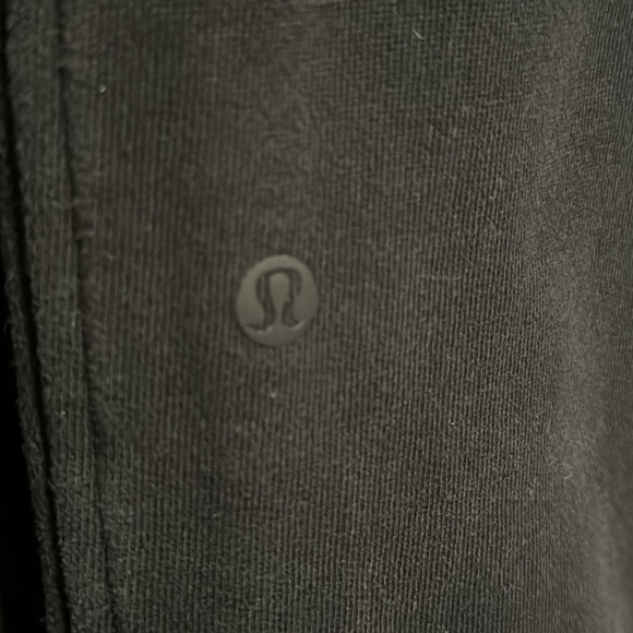 Lululemon Scuba Jogger
Black - Picture 10 of 12